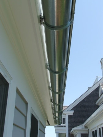 Galvanized gutter with shank and circle hanger