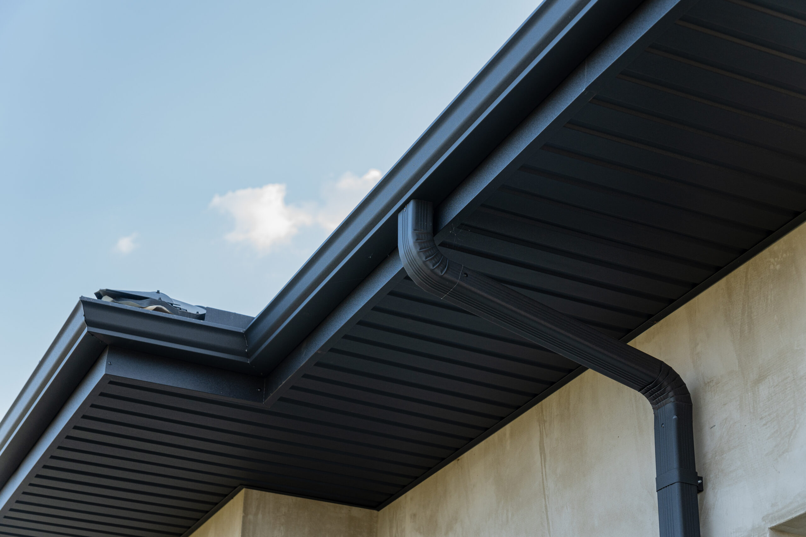 seamless gutter repair services